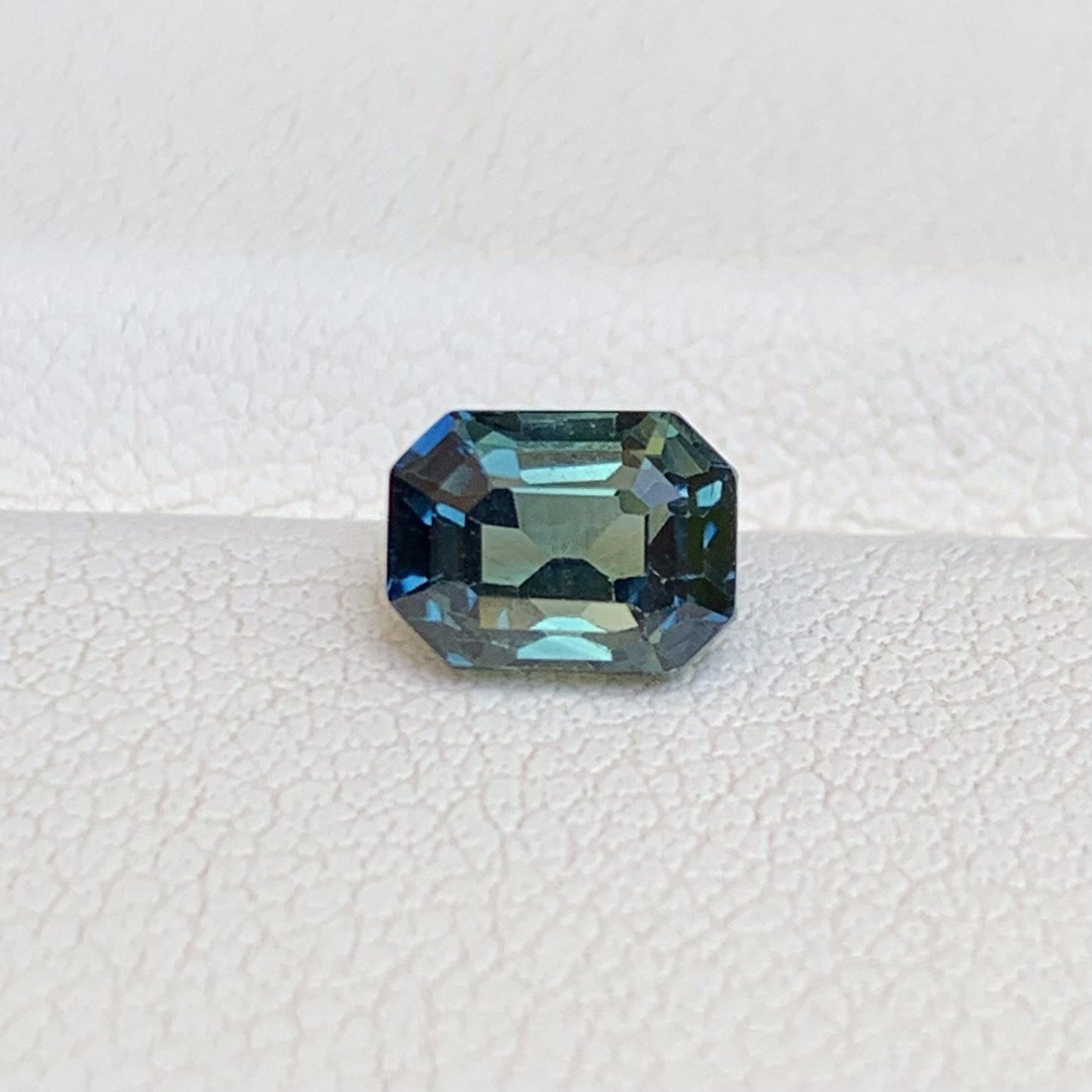Natural Teal Sapphire 1.26ct - (UH)