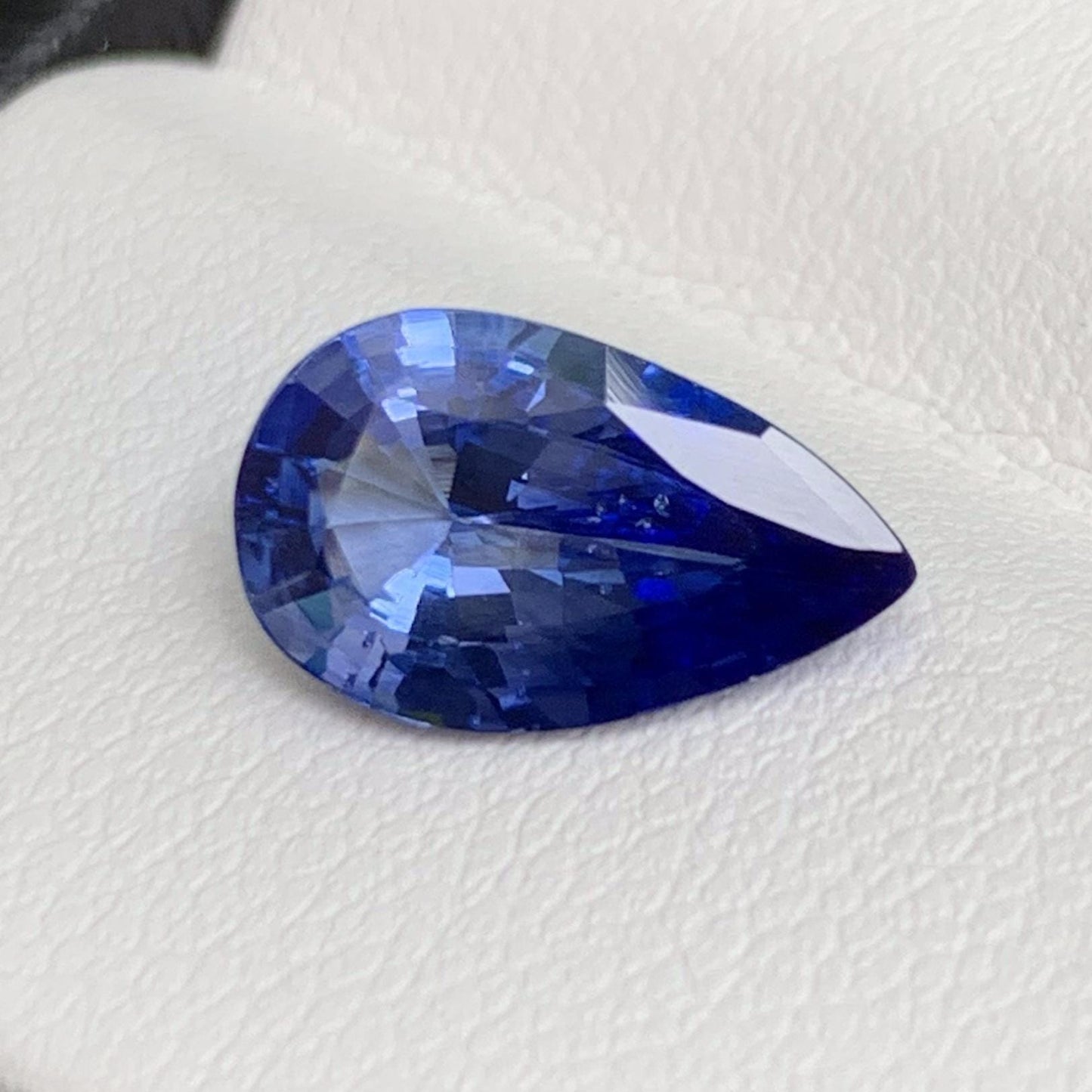Cornflower Blue Sapphire 2.31ct (H)