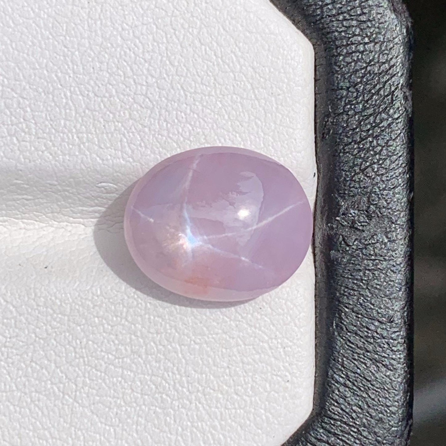 Natural Pink Star Sapphire 11.49ct - (UH) - Baza Boutique