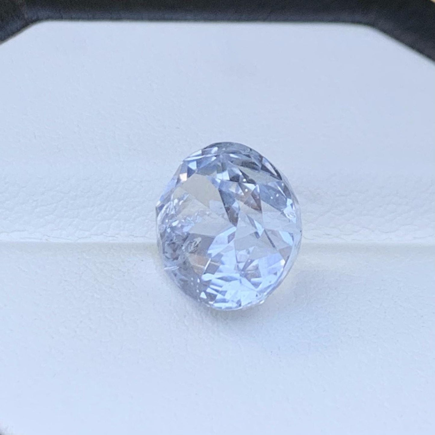 Brilliant White Sapphire 8.67ct - (UH) - Baza Boutique