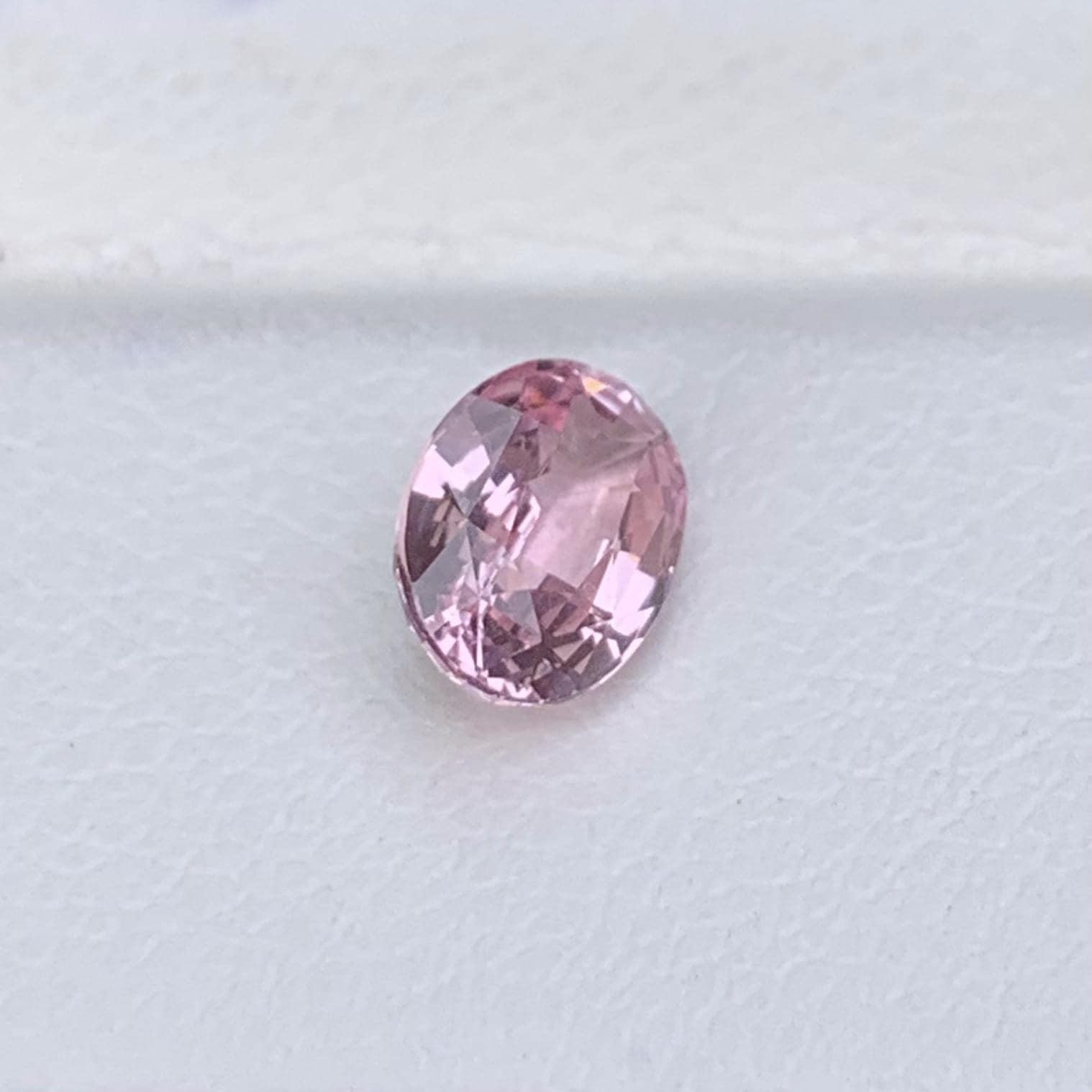 Blush Peach Sapphire 1.16ct (UH) - Baza Boutique