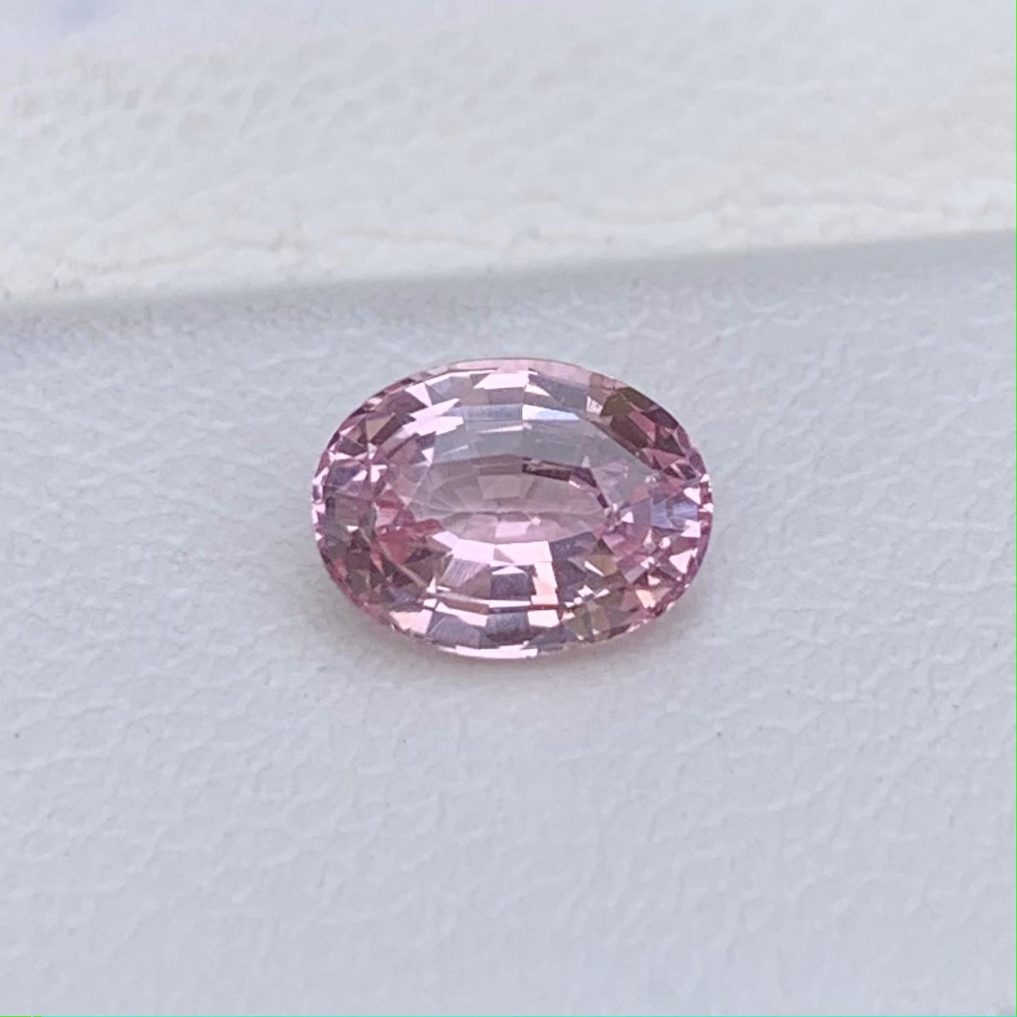Blush Peach Sapphire 1.16ct (UH) - Baza Boutique