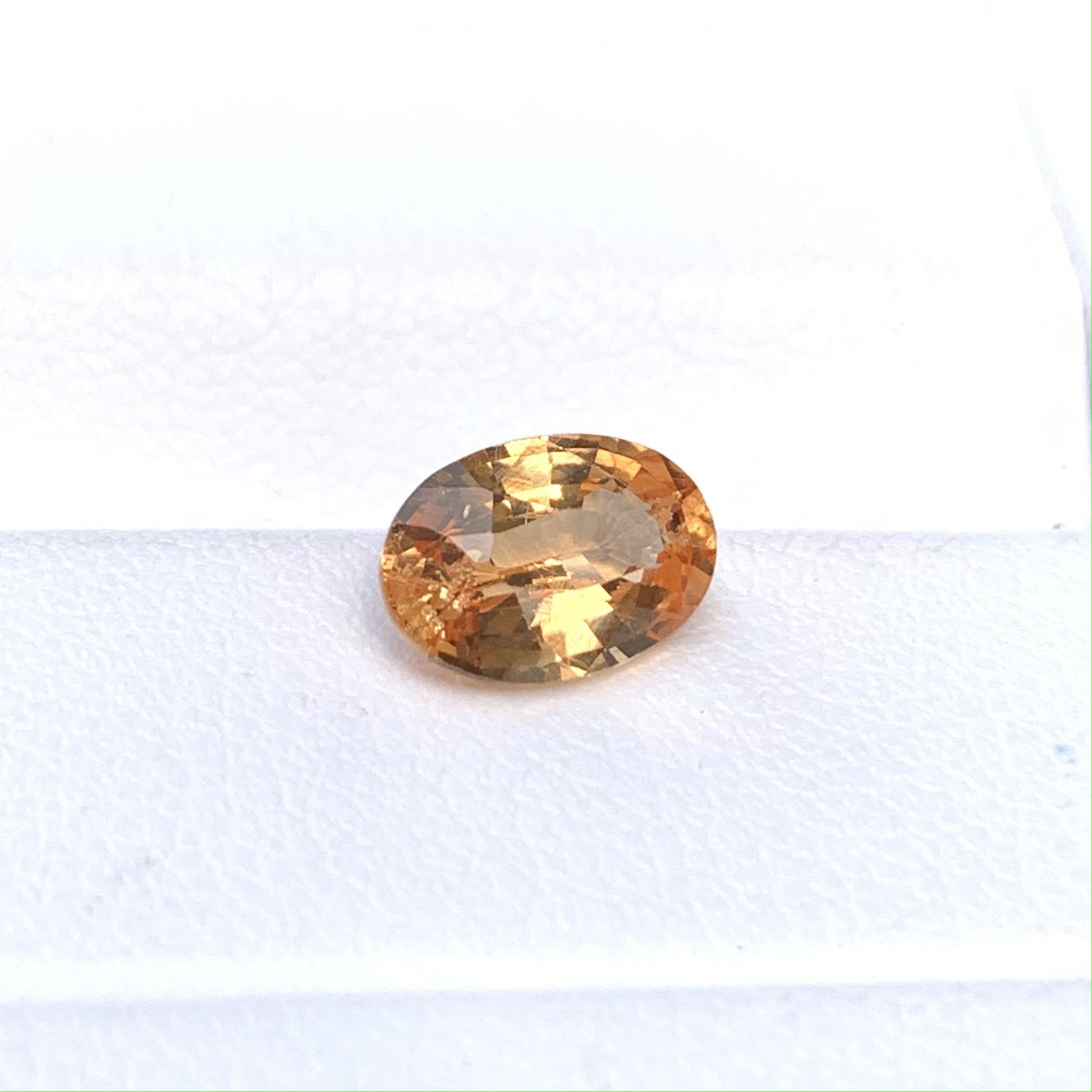 Apricot Peach Sapphire 1.32ct (H) - Baza Boutique