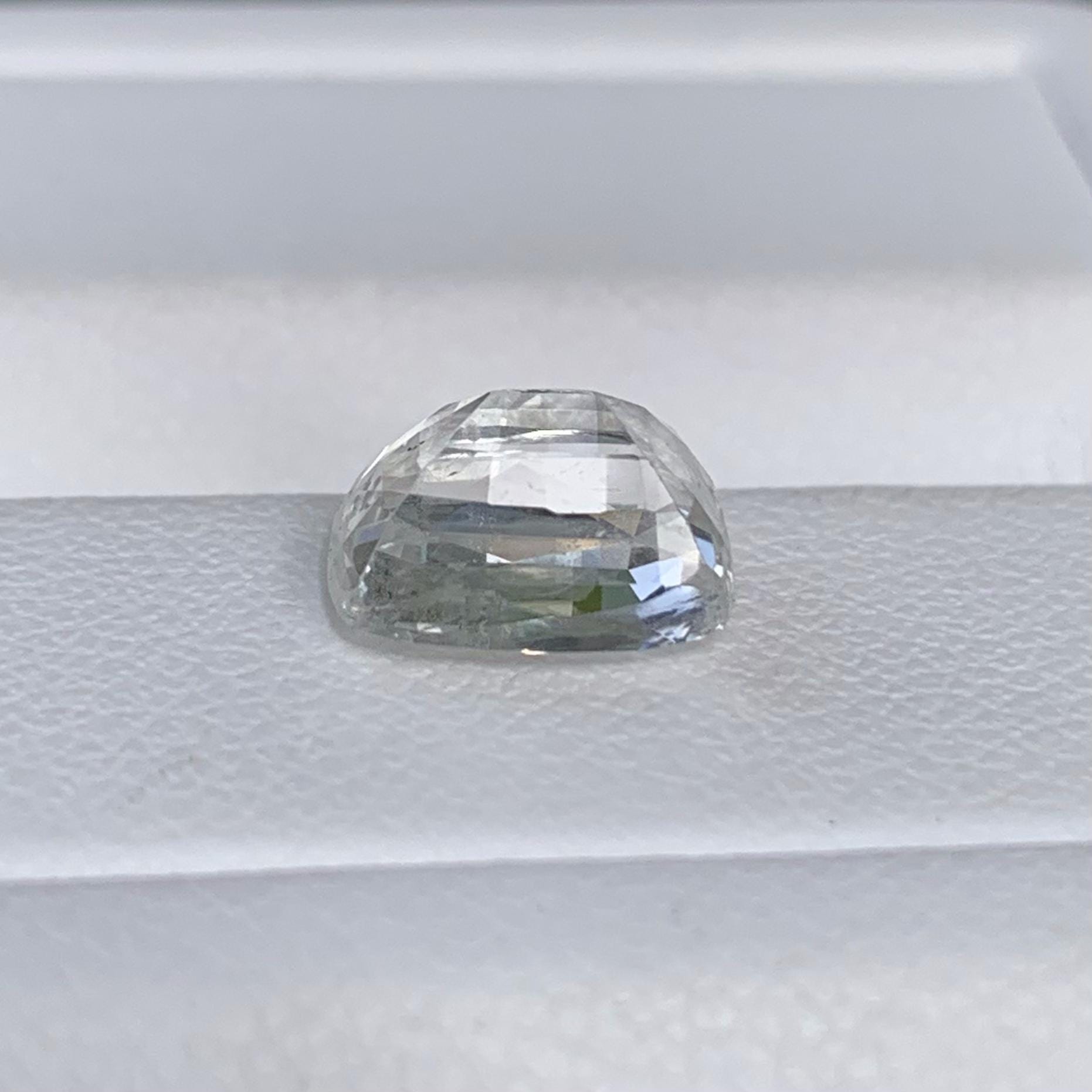 White Sapphire 2.93ct - (H) - Baza Boutique