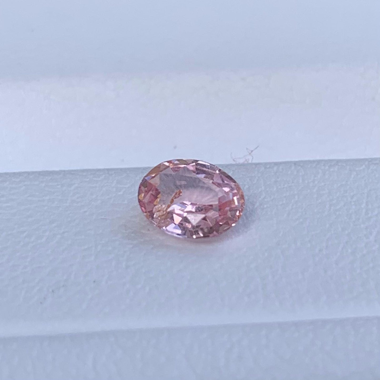Natural Padparadscha Sapphire 0.72ct - (UH) - Baza Boutique