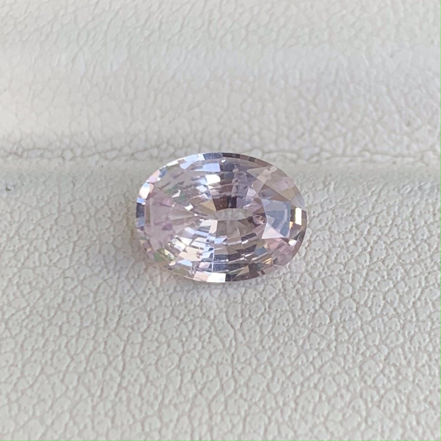 Natural Peach Sapphire 1.48ct (UH) - Baza Boutique
