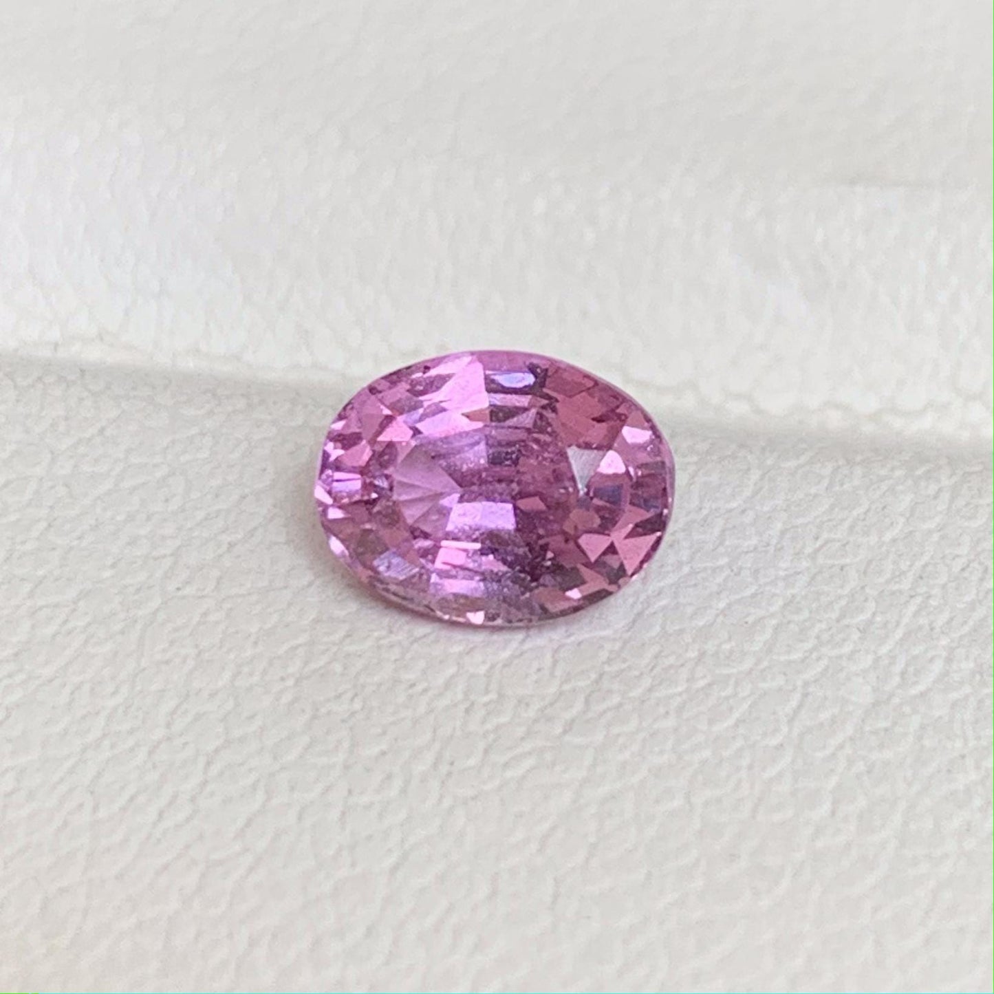 Natural Pink Sapphire 1.09ct - (N) - Baza Boutique