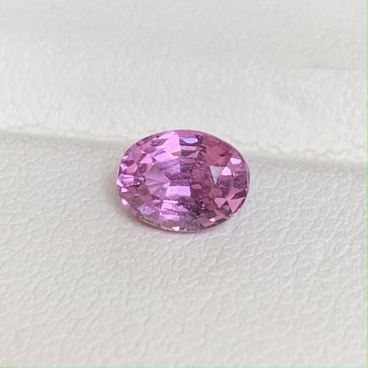 Natural Pink Sapphire 1.09ct - (N) - Baza Boutique