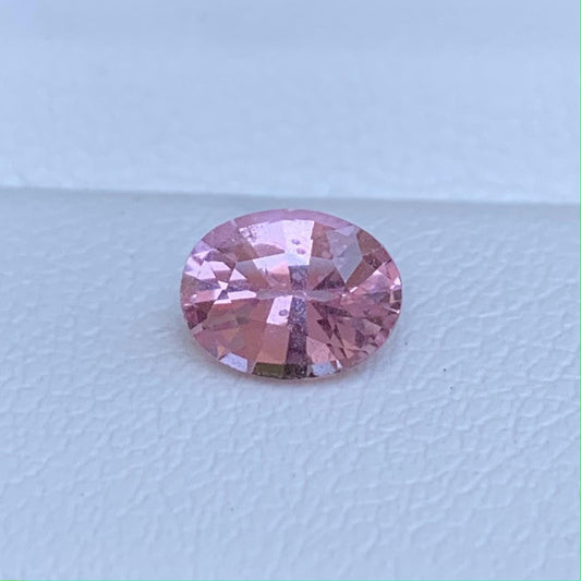 Natural Padparadscha Sapphire 1.03ct - (UH) - Baza Boutique
