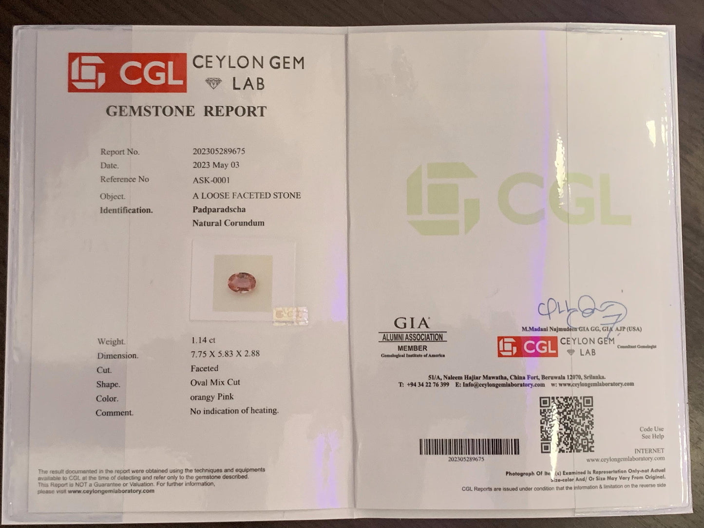 Natural Padparadscha Sapphire 1.16ct - (UH)