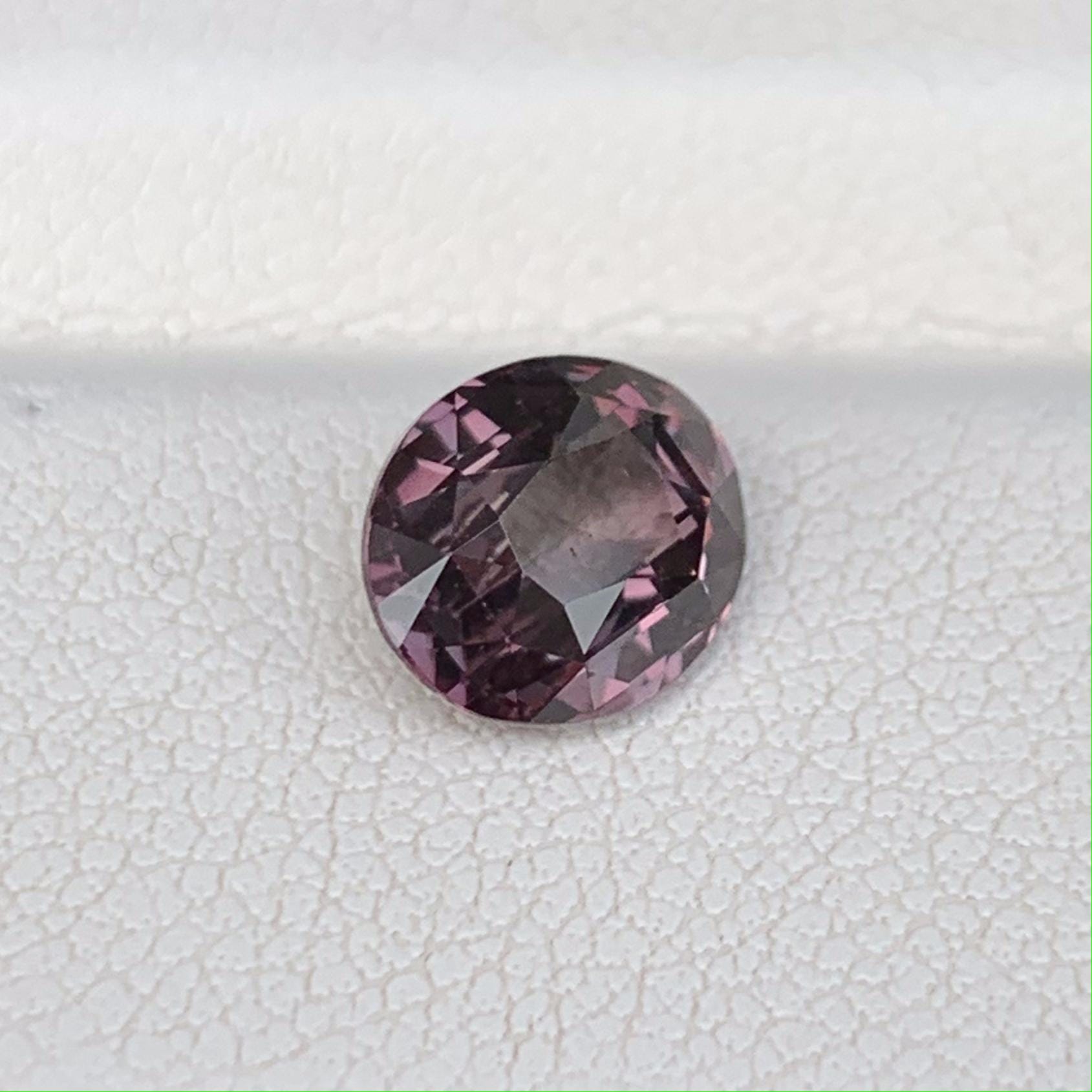 Whisky Sapphire 1.95ct - (H) - Baza Boutique