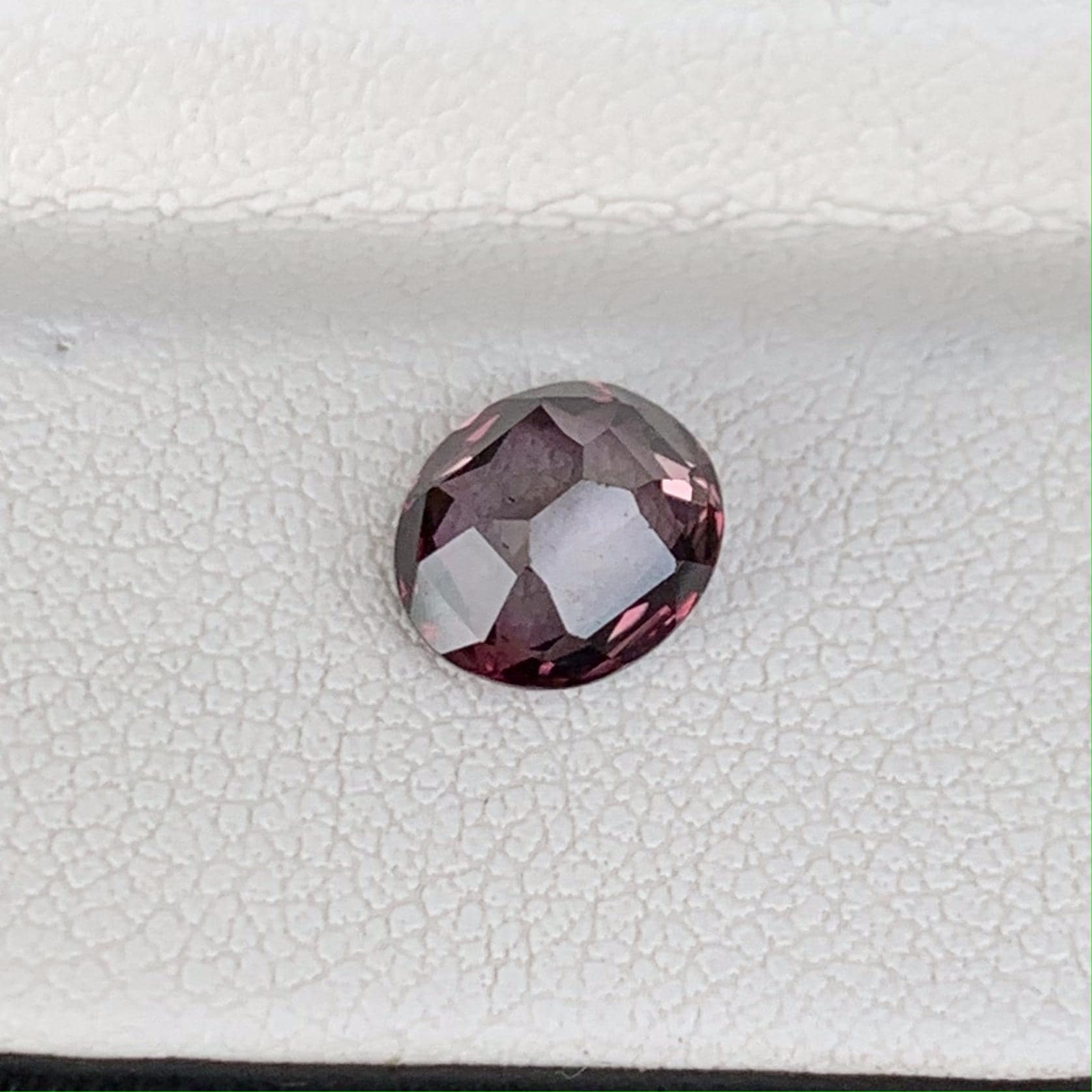 Whisky Sapphire 1.95ct - (H) - Baza Boutique