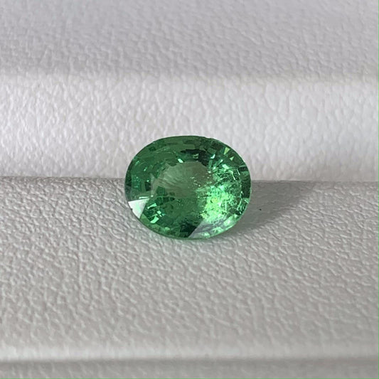Natural Tsavorite Garnet 1.06ct (UH) - Baza Boutique
