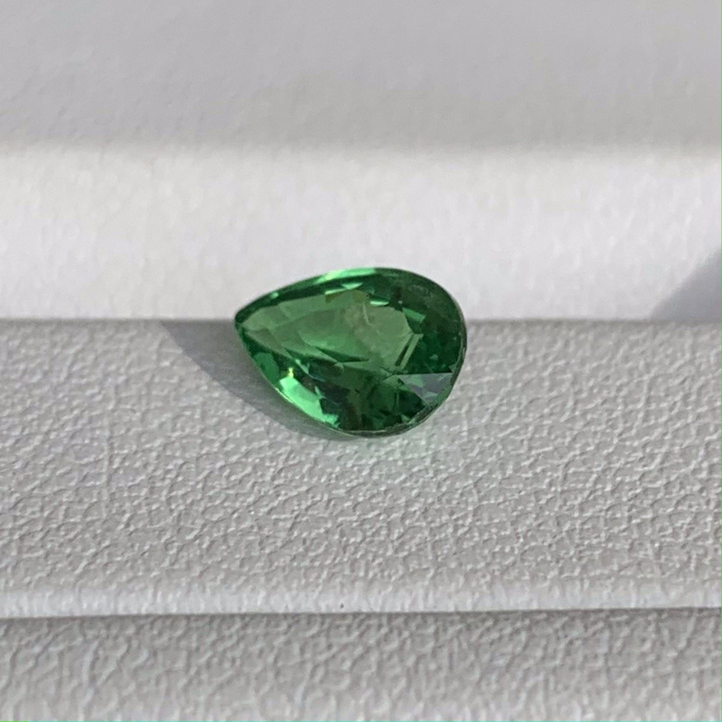 Natural Tsavorite Garnet 1.03ct (UH)