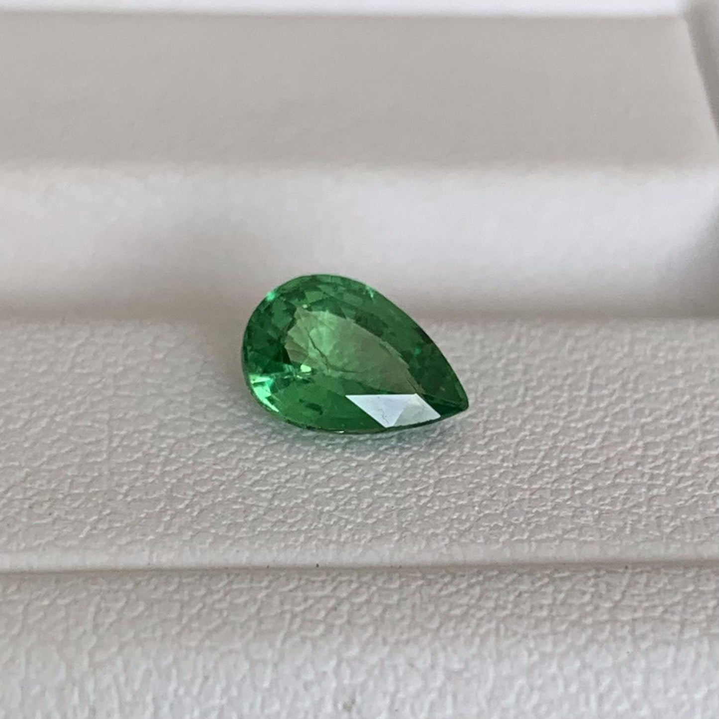 Natural Tsavorite Garnet 1.03ct (UH)