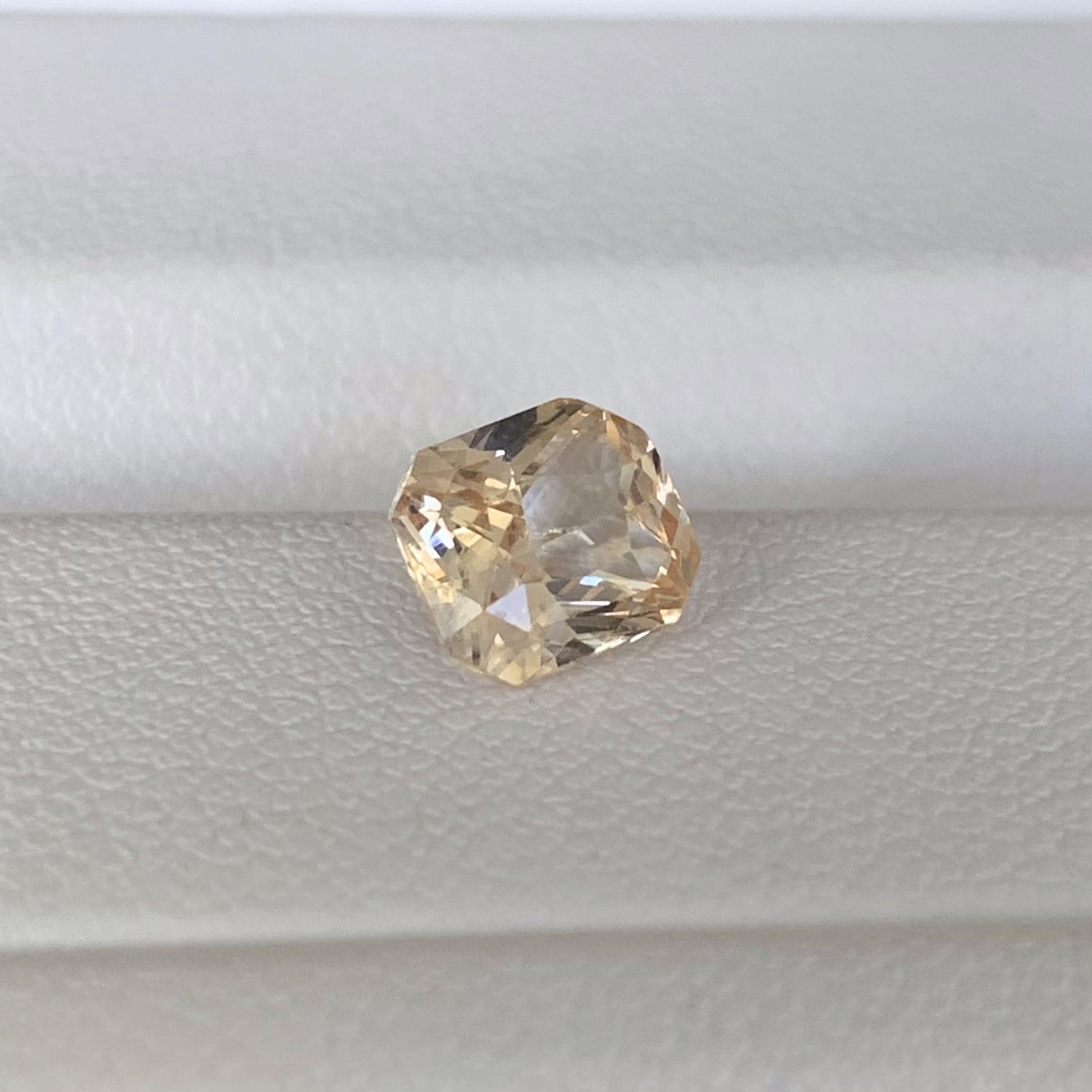Natural Peach Sapphire 1.32ct (UH) - Baza Boutique