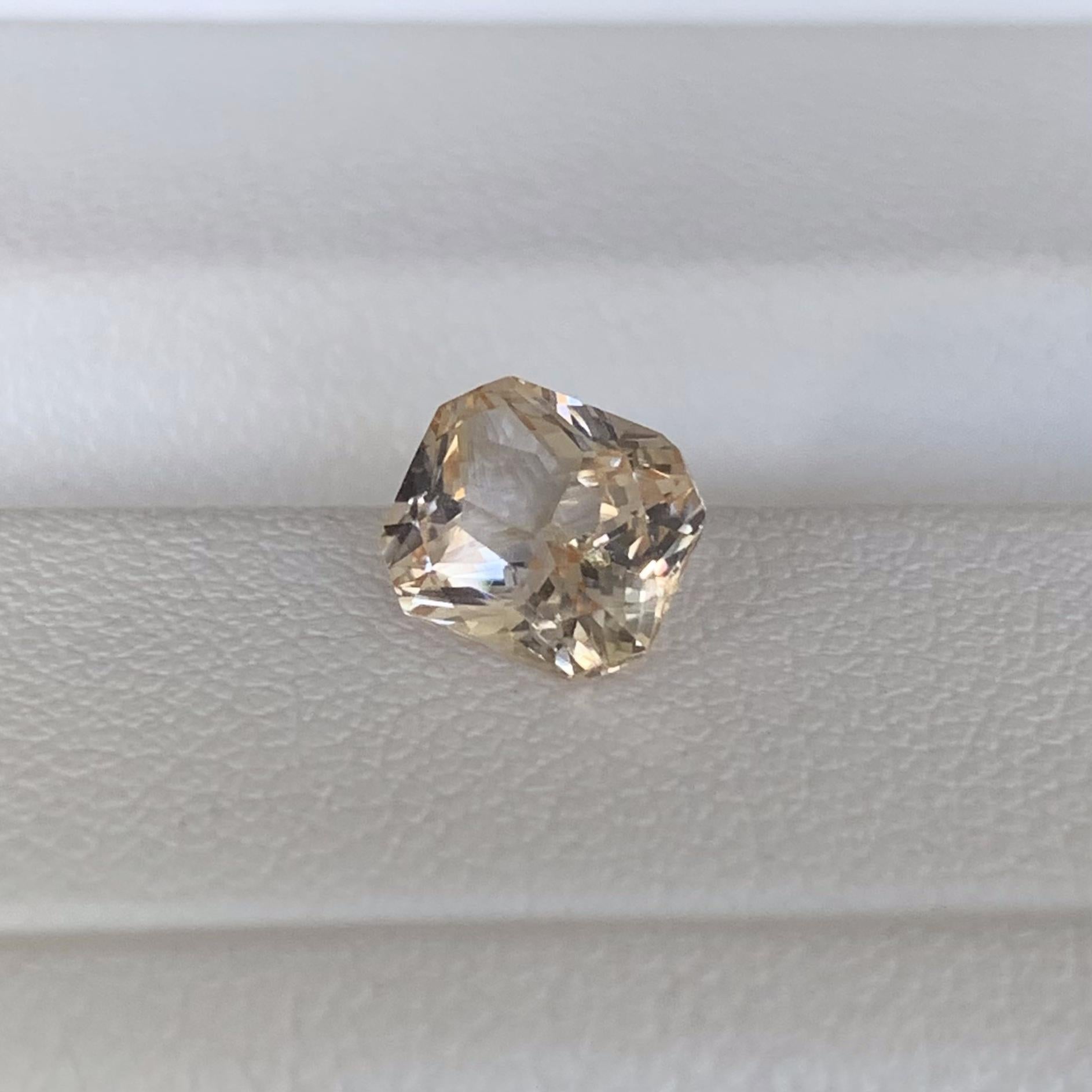 Natural Peach Sapphire 1.32ct (UH) - Baza Boutique
