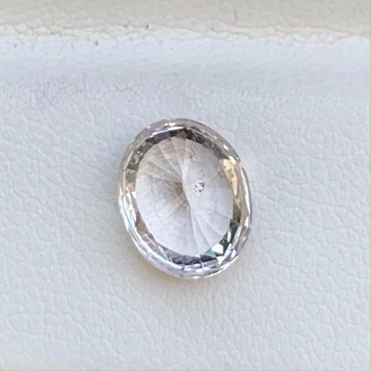 Peach Sapphire 3.58ct (UH) - Baza Boutique