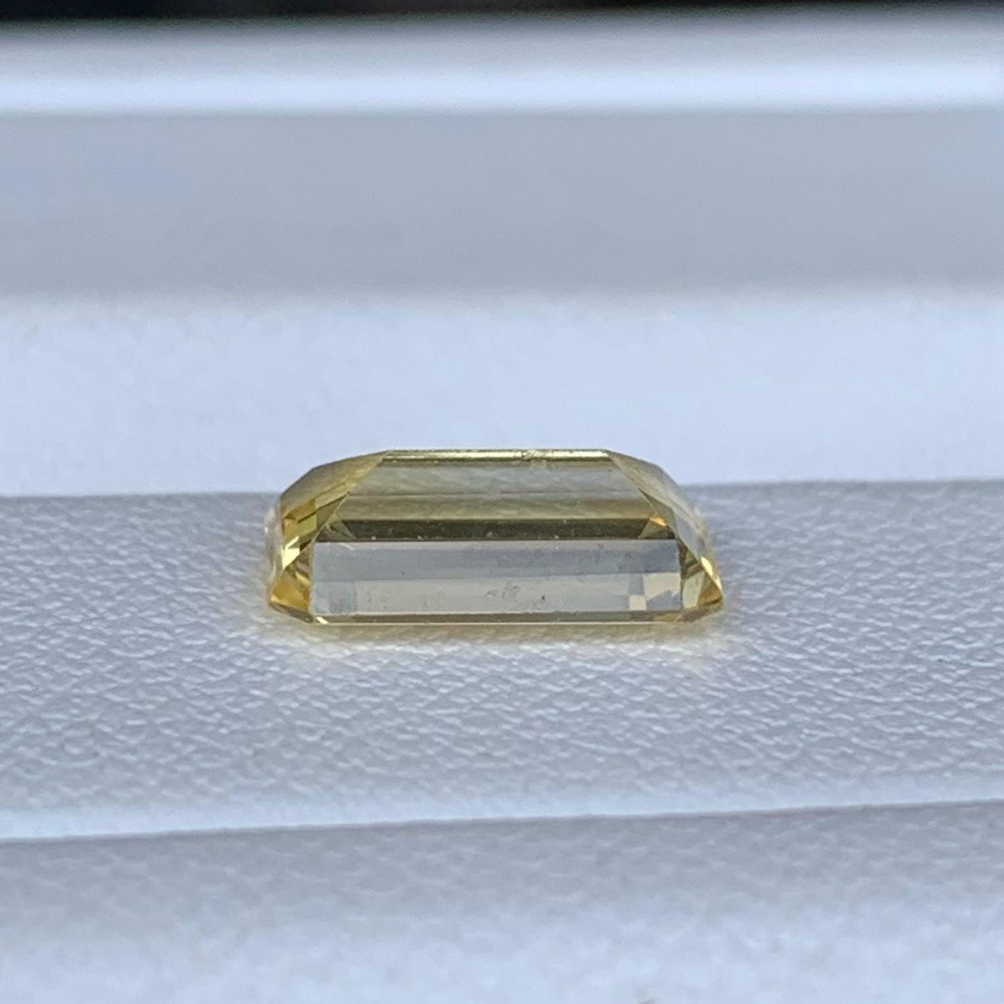 Natural Yellow Sapphire 1.68ct (UH) - Baza Boutique
