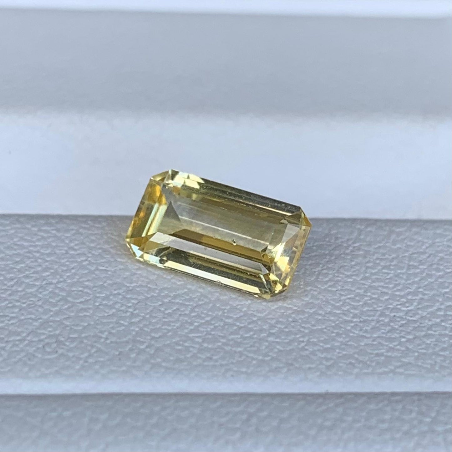 Natural Yellow Sapphire 1.68ct (UH) - Baza Boutique