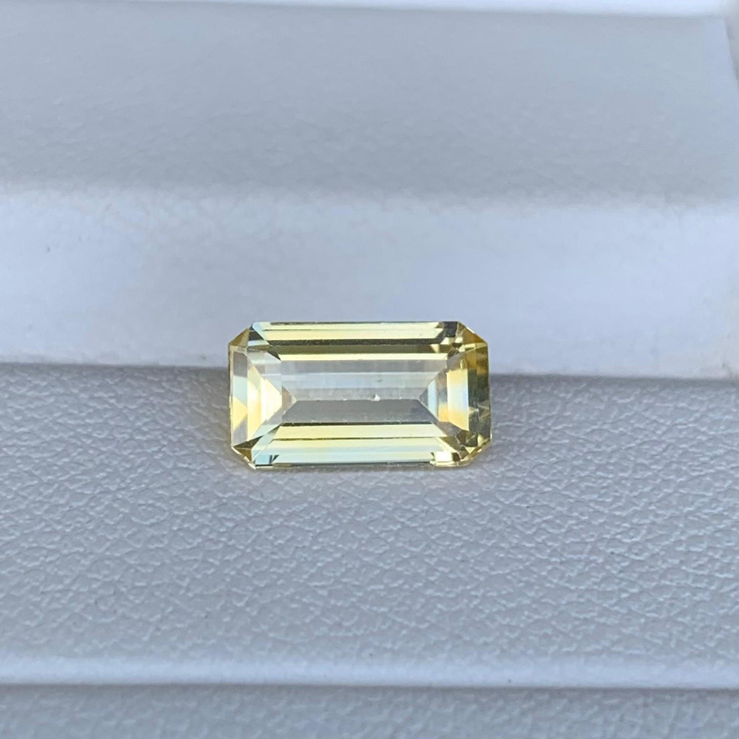 Natural Yellow Sapphire 1.68ct (UH) - Baza Boutique