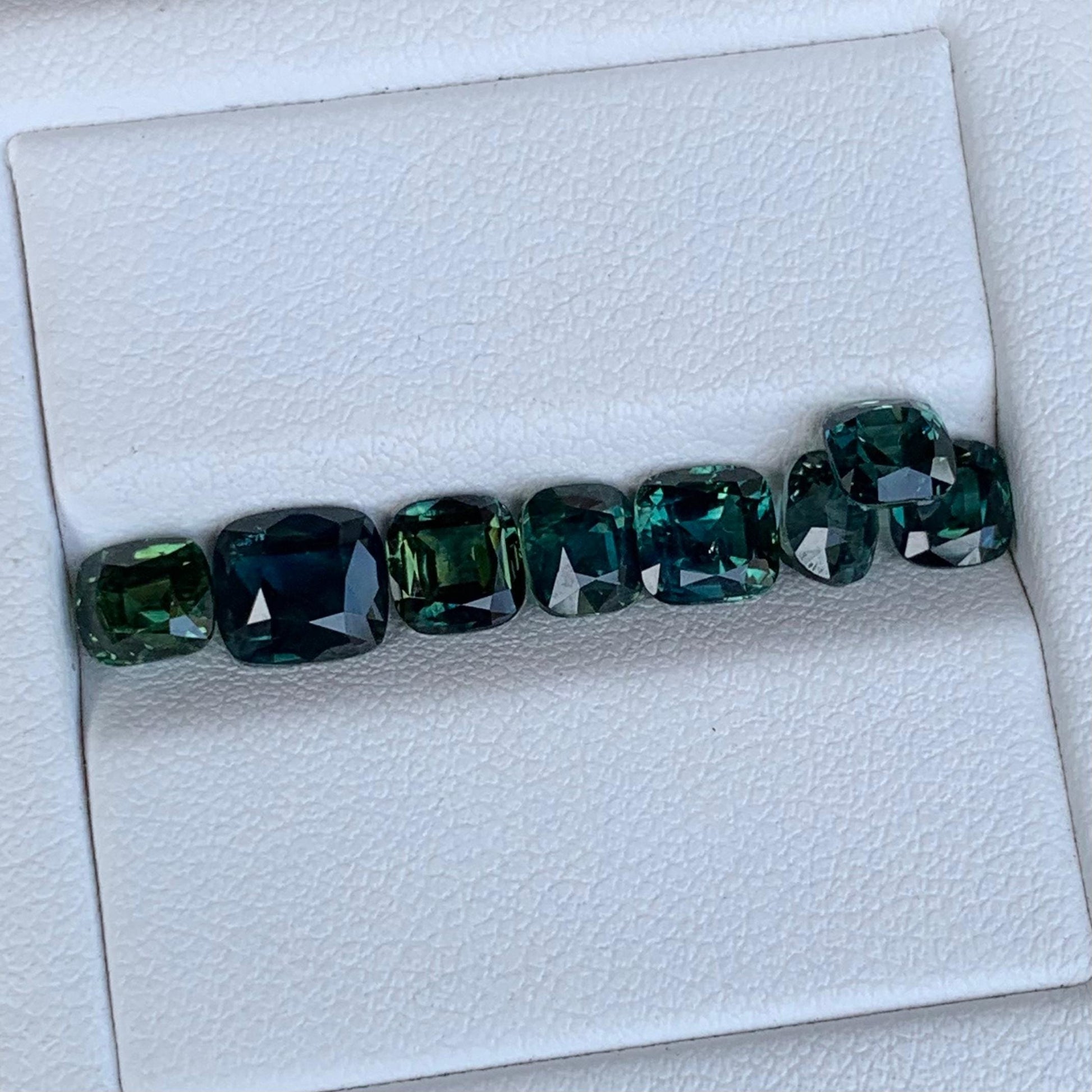 Natural Teal Sapphire Lot 8.53ct - 8Pcs - Baza Boutique