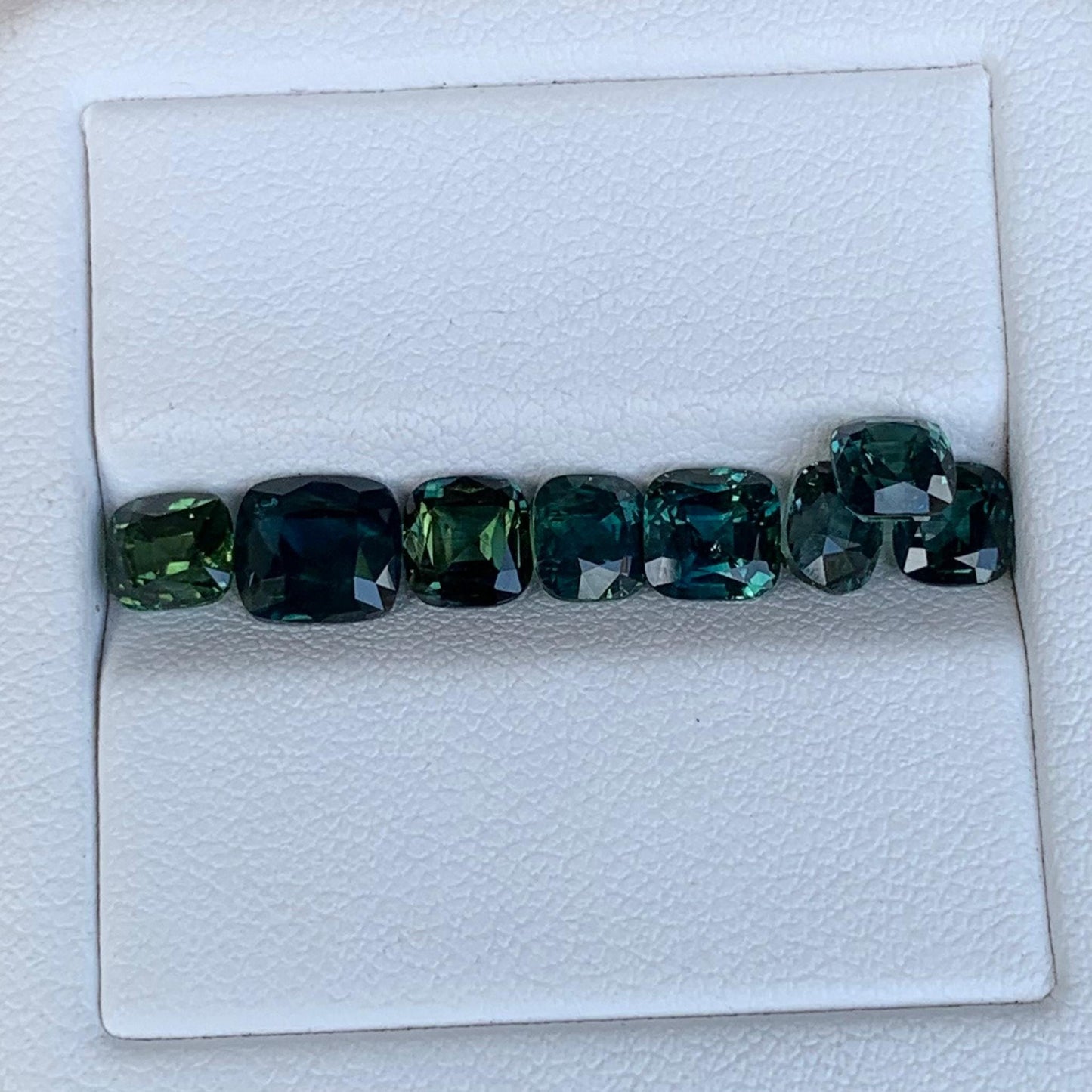 Natural Teal Sapphire Lot 8.53ct - 8Pcs - Baza Boutique