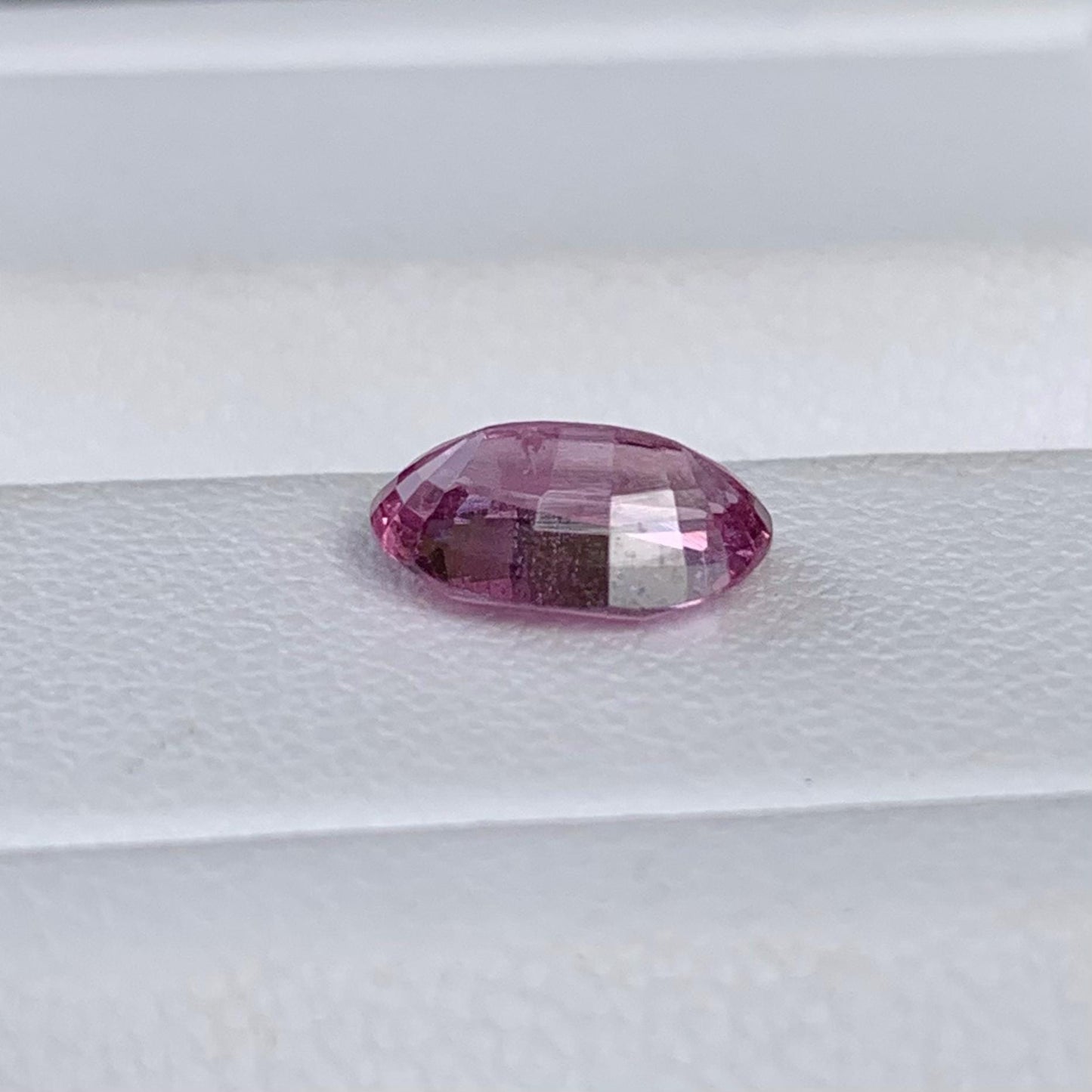 Pink Sapphire 1.76ct (UH) - Baza Boutique