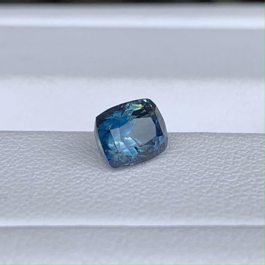 Natural Teal Sapphire 1.41ct - (UH) - Baza Boutique