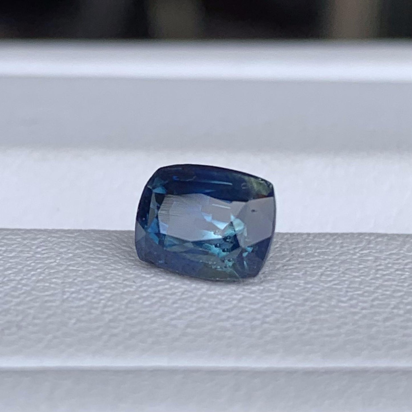 Natural Teal Sapphire 1.41ct - (UH) - Baza Boutique