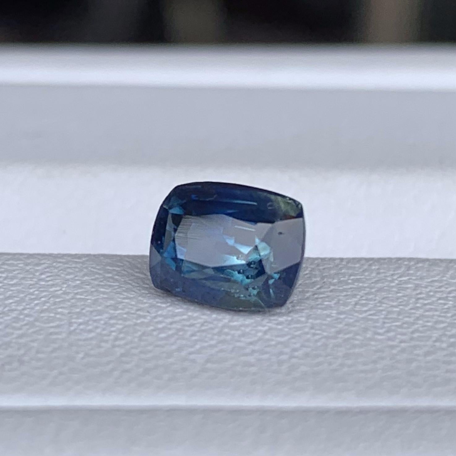 Natural Teal Sapphire 1.41ct - (UH) - Baza Boutique