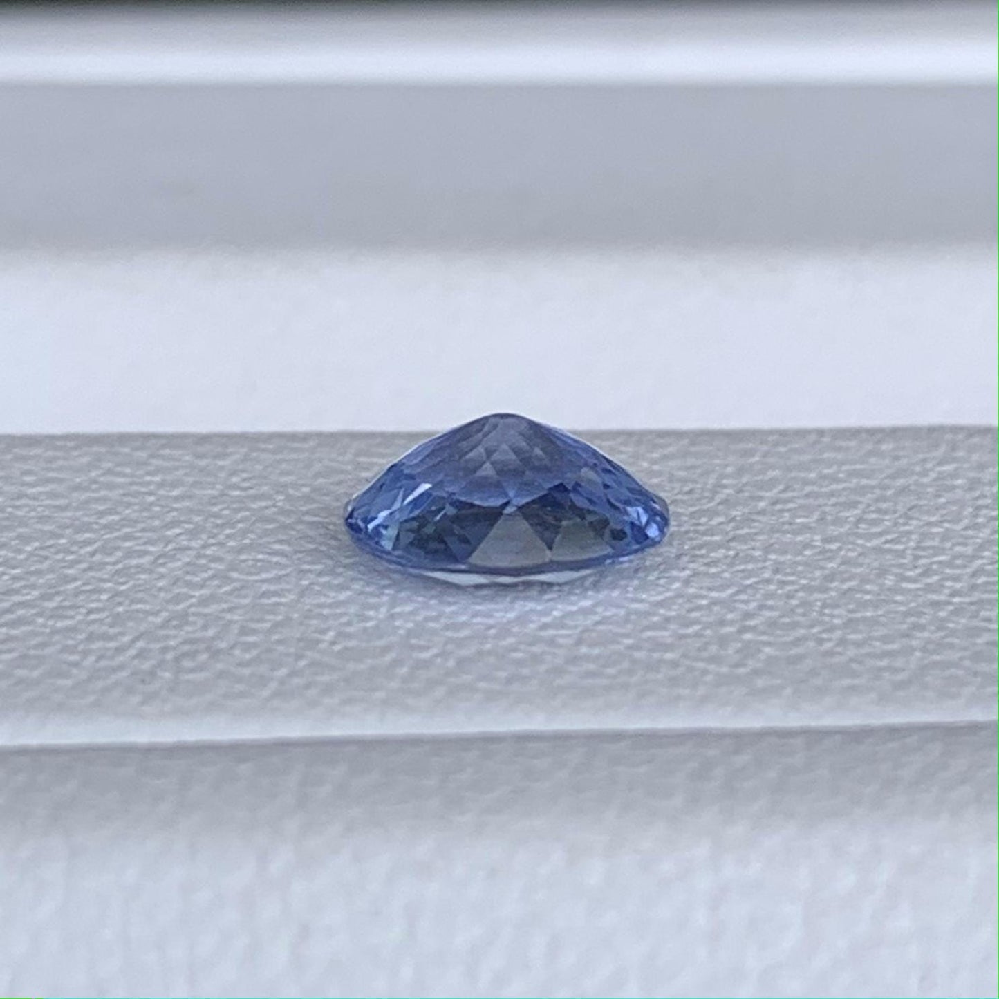 Light Blue Sapphire 0.88ct (H) - Baza Boutique