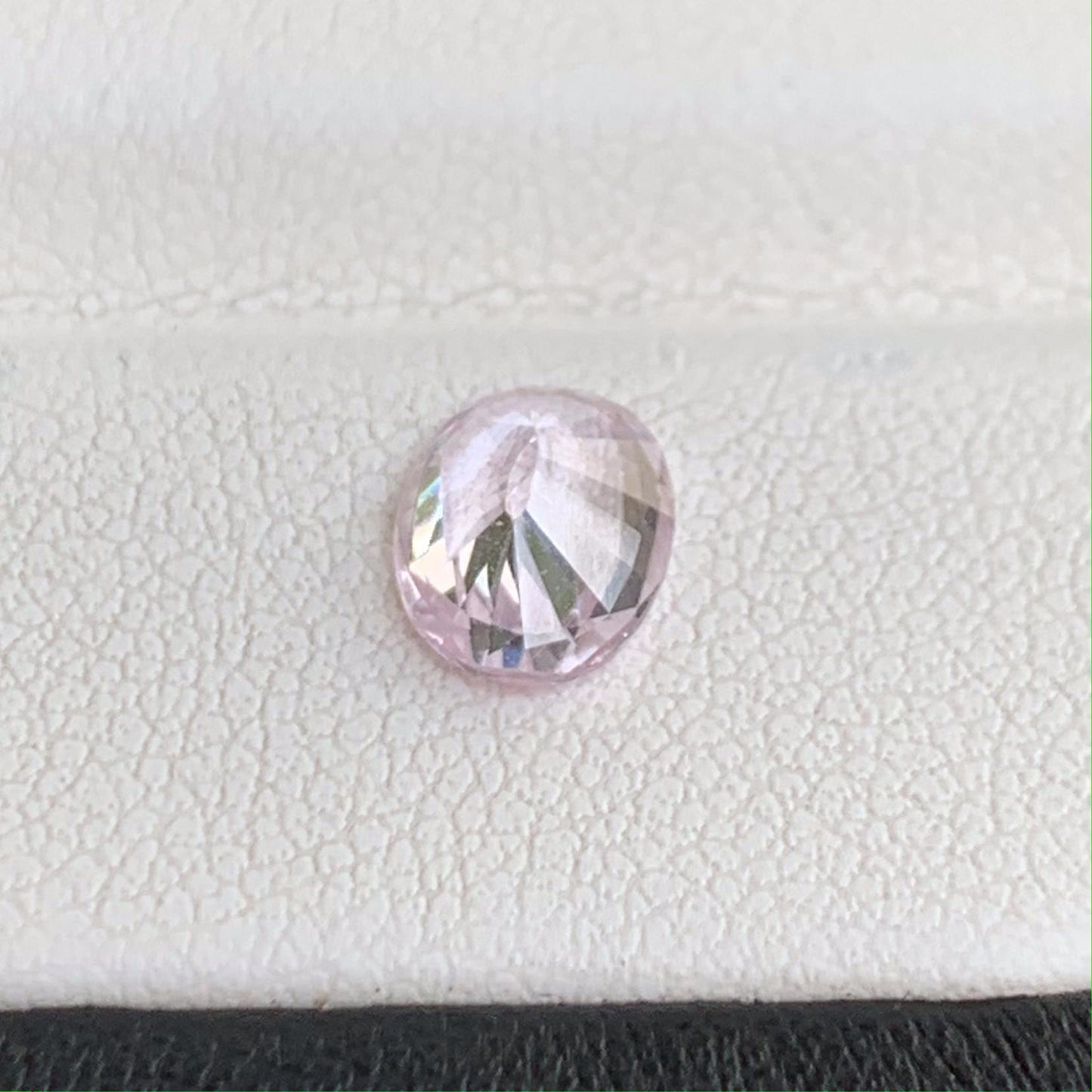 Natural Peach Sapphire 1.48ct (UH) - Baza Boutique