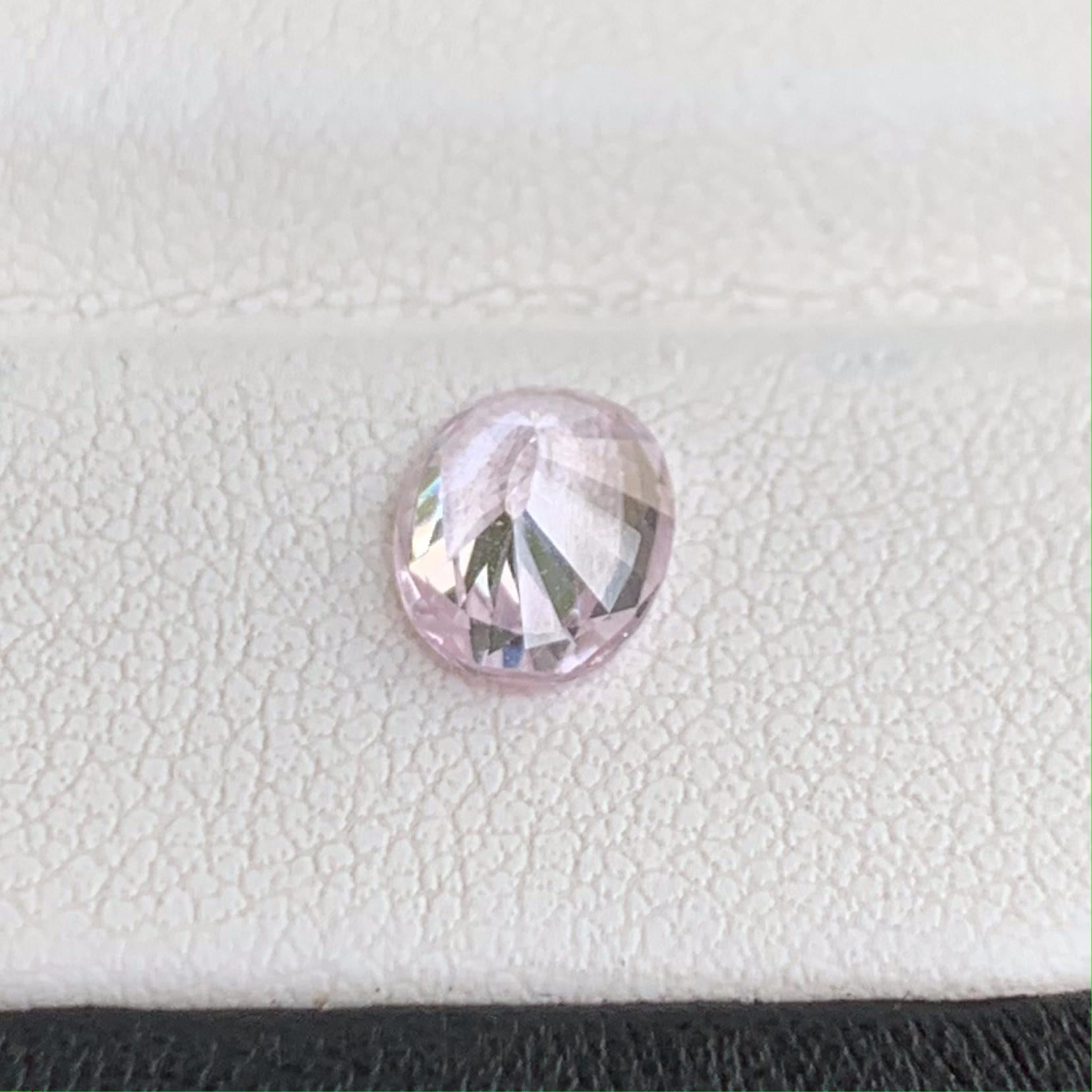 Natural Peach Sapphire 1.48ct (UH) - Baza Boutique