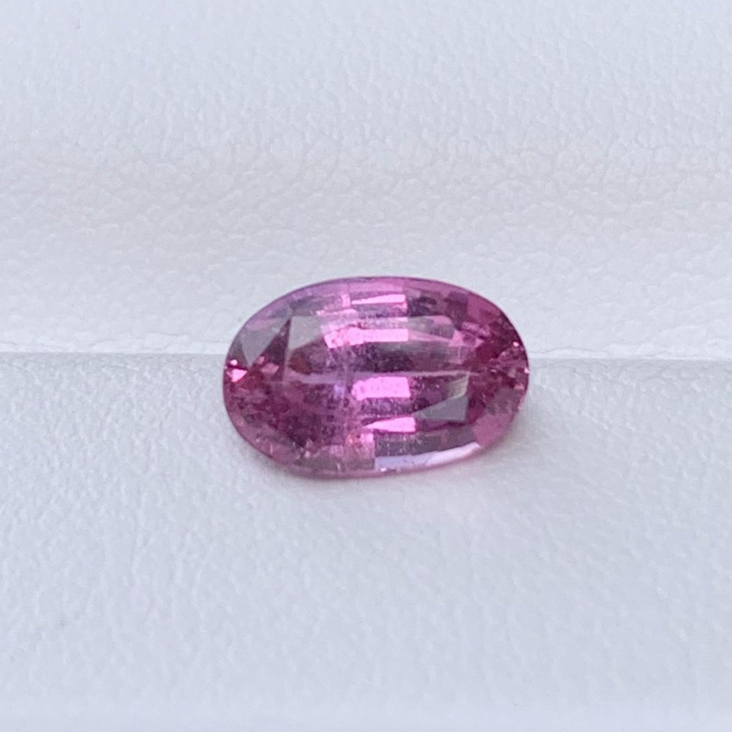Pink Sapphire 1.76ct (UH) - Baza Boutique