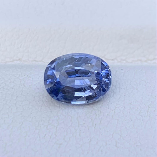 Light Blue Sapphire 1.57ct - (UH)