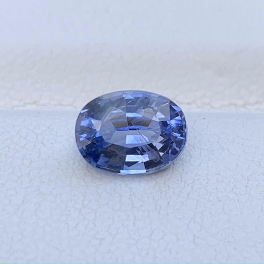 Light Blue Sapphire 1.57ct - (UH)