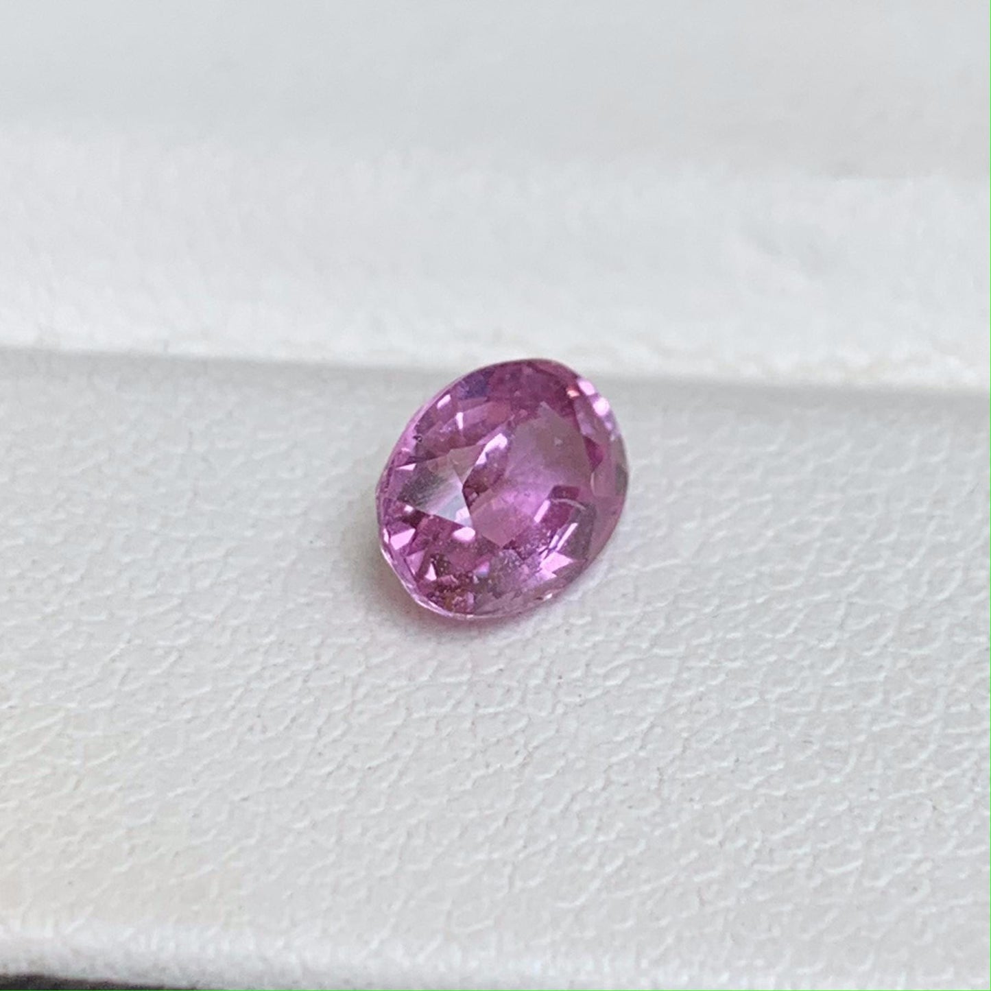 Natural Pink Sapphire 1.09ct - (N) - Baza Boutique