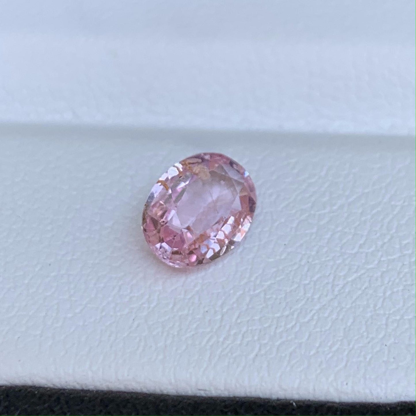 Natural Padparadscha Sapphire 1.16ct - (UH)