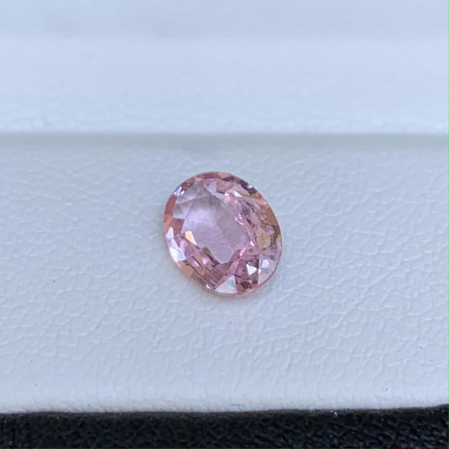 Natural Padparadscha Sapphire 1.16ct - (UH)