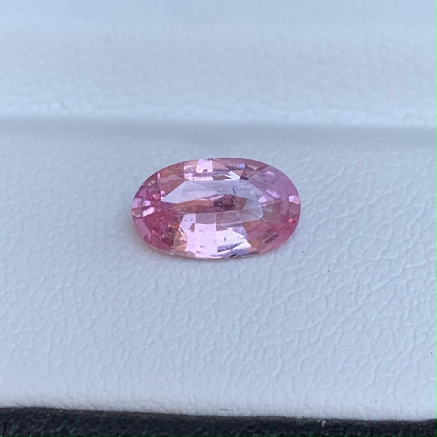 Natural Padparadscha Sapphire 1.22ct - (UH)