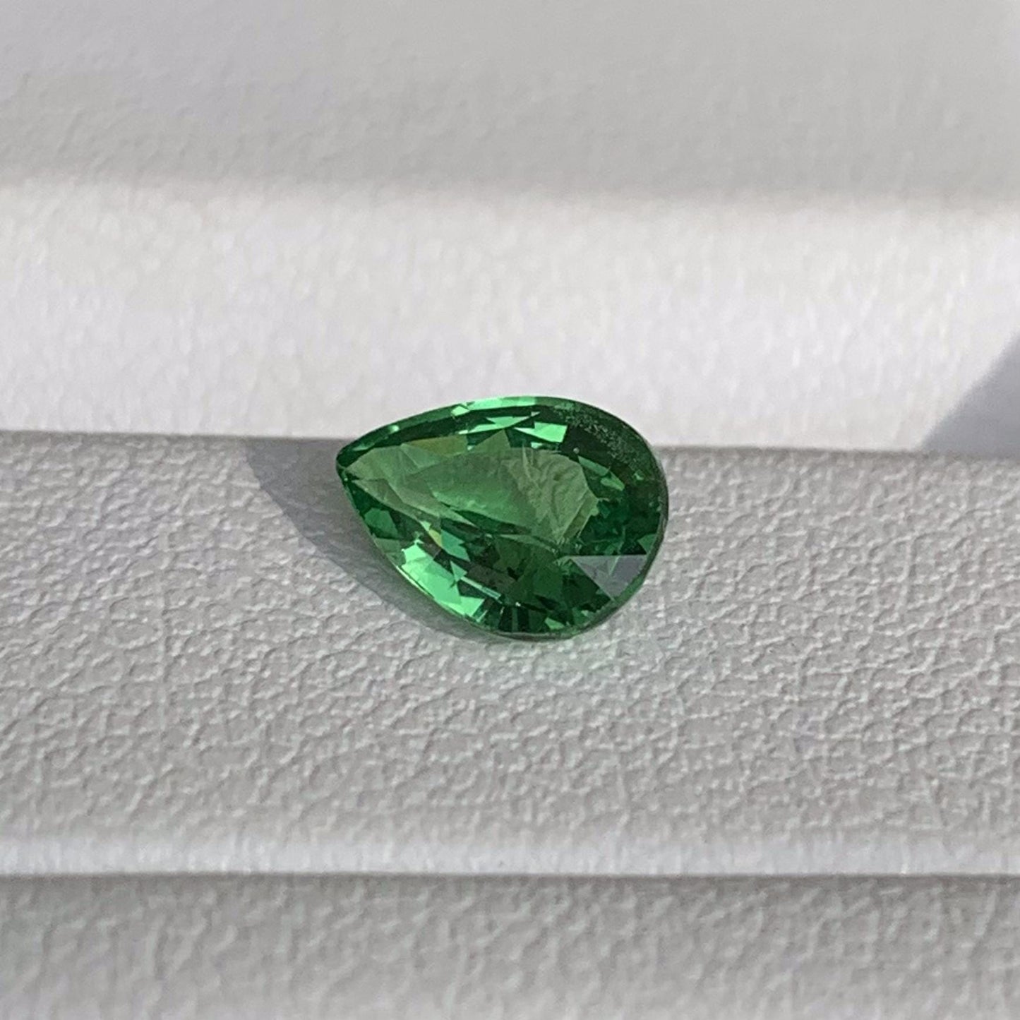 Natural Tsavorite Garnet 1.03ct (UH)