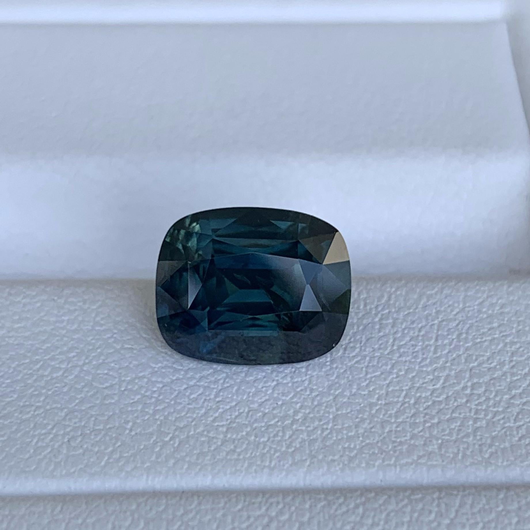 Natural Teal Sapphire 4.12ct - (H) - Baza Boutique