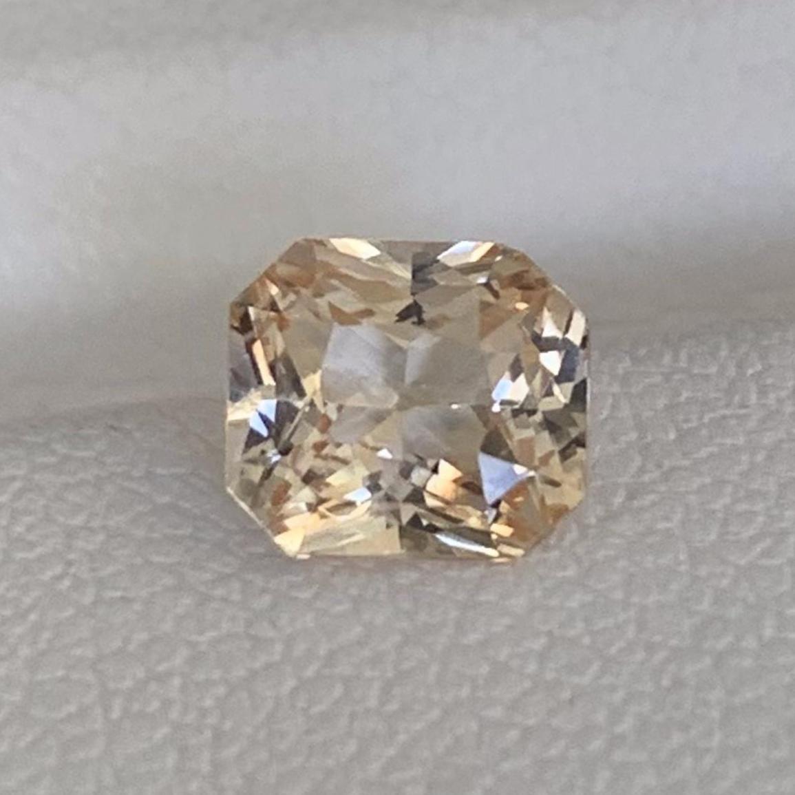 Natural Peach Sapphire 1.32ct (UH) - Baza Boutique