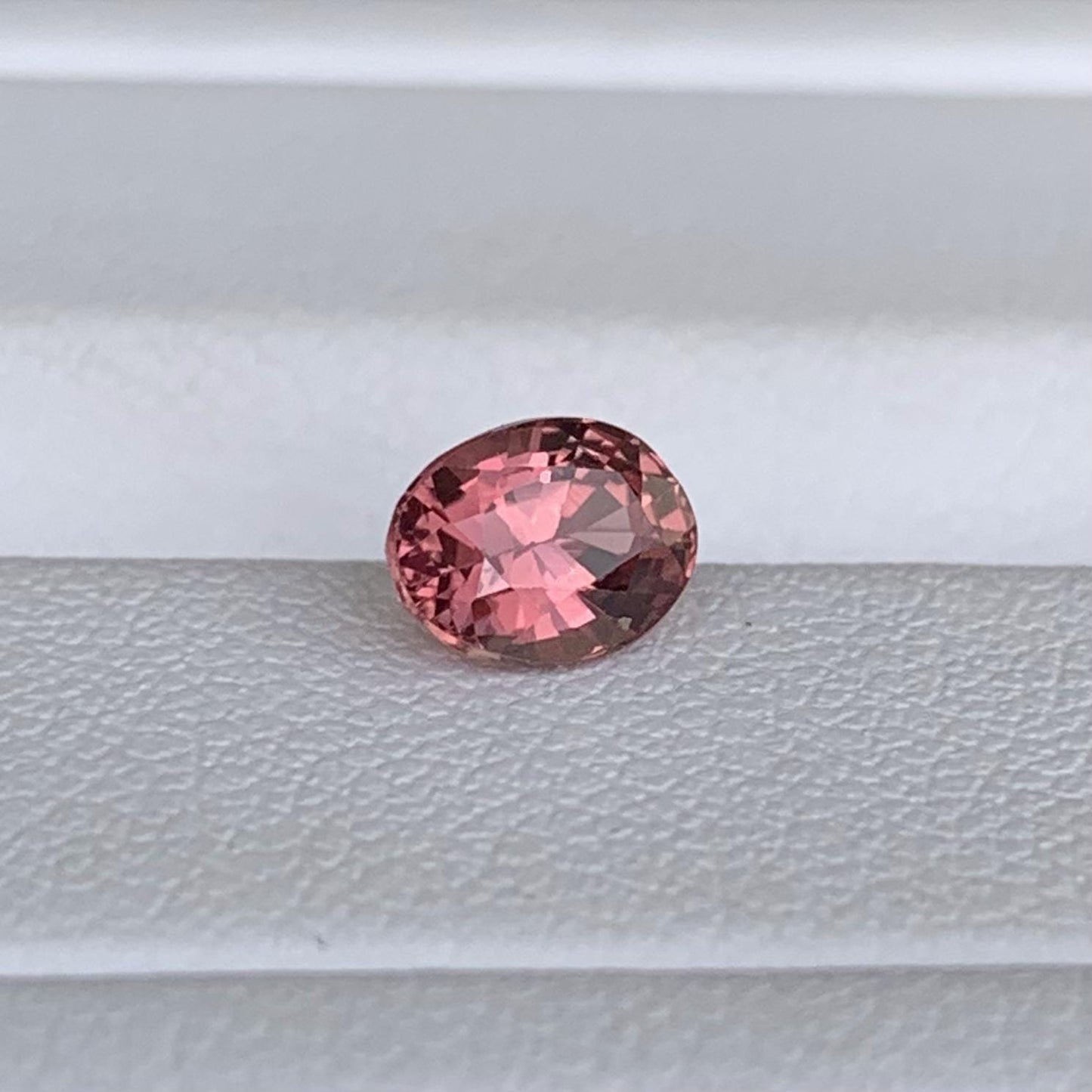 Natural Padparadscha Sapphire 1.01ct - (UH)