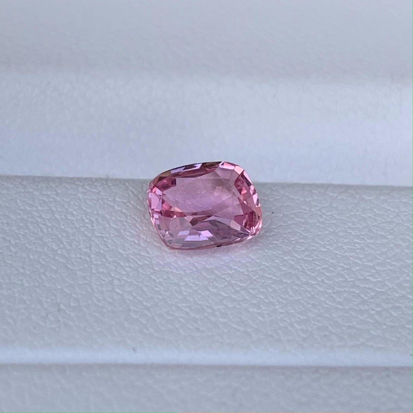 Natural Padparadscha Sapphire 1.00ct - (UH)