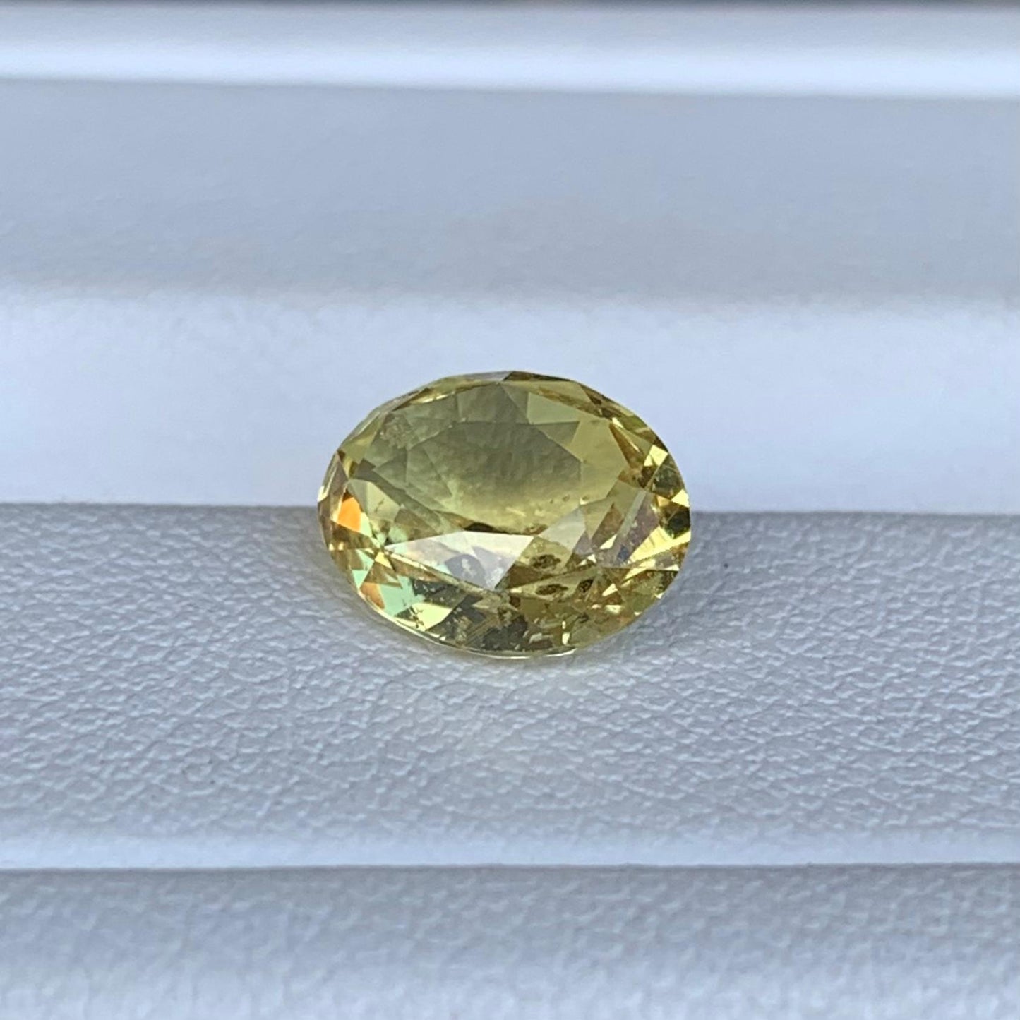 Natural Lemon Yellow Sapphire 2.55ct (UH) - Baza Boutique