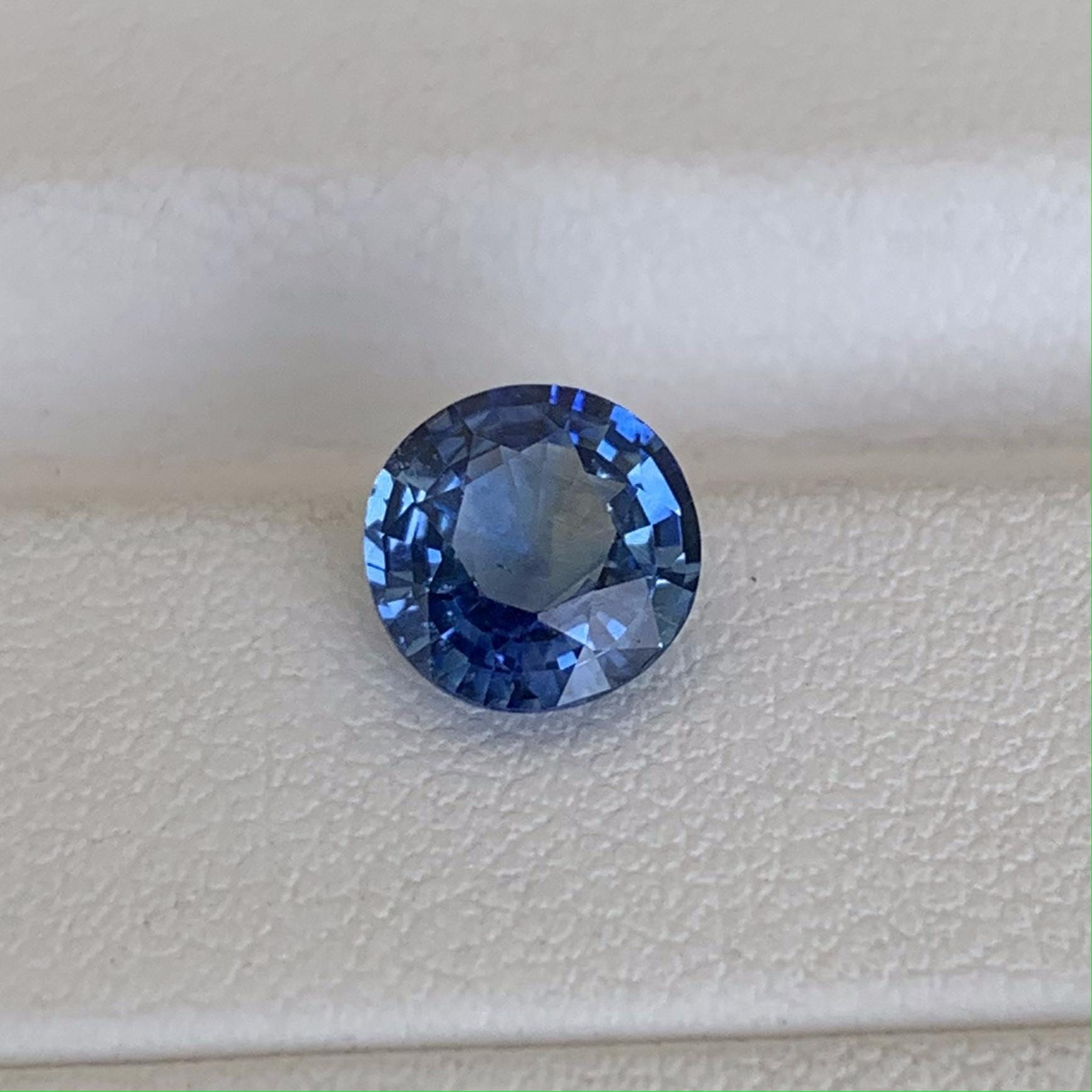 Cornflower Blue Sapphire 1.54ct (H) - Baza Boutique