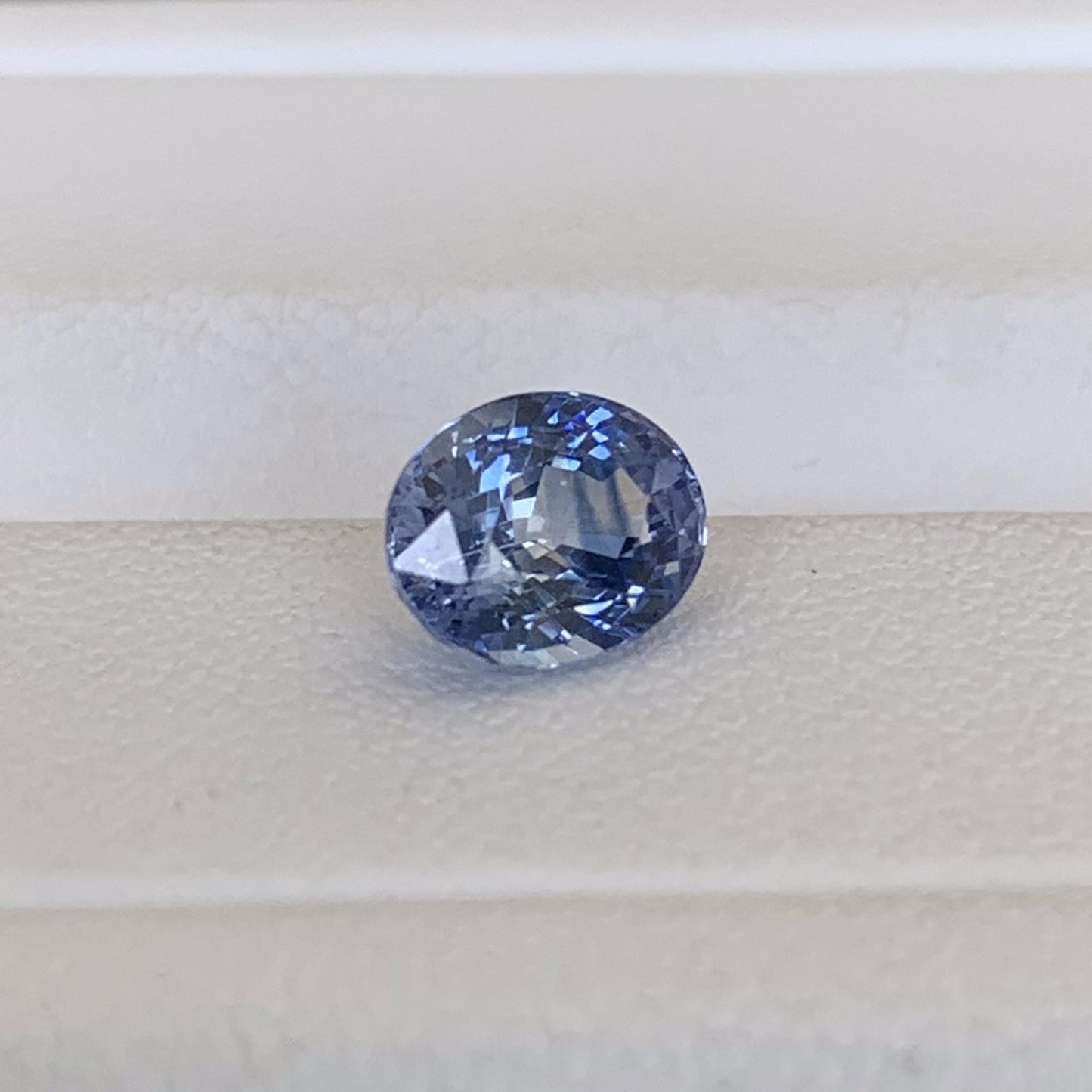 Bi Color Sapphire 1.41ct - (H) - Baza Boutique