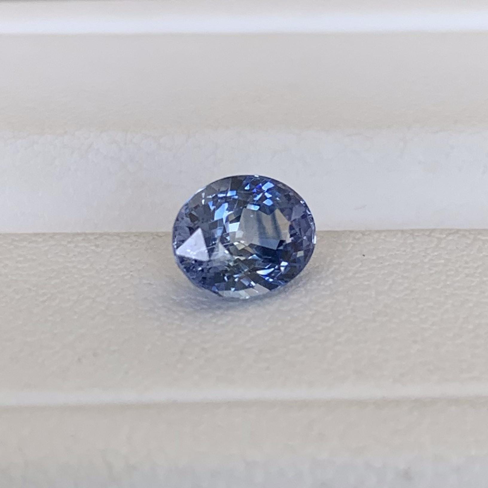 Bi Color Sapphire 1.41ct - (H) - Baza Boutique